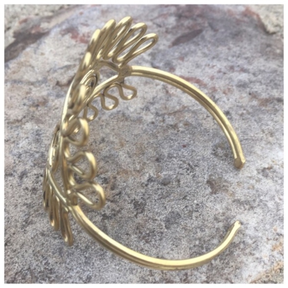 Brass Wire Adjustable Sun Tribal Bracelet Cuff Gold - Picture 4 of 5